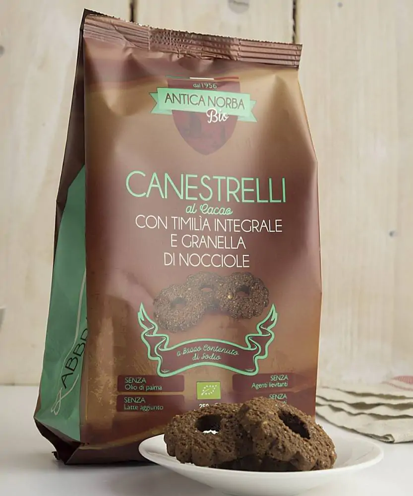 Foto Canestrelli al cacao con timilìa e granella di nocciole BIO 