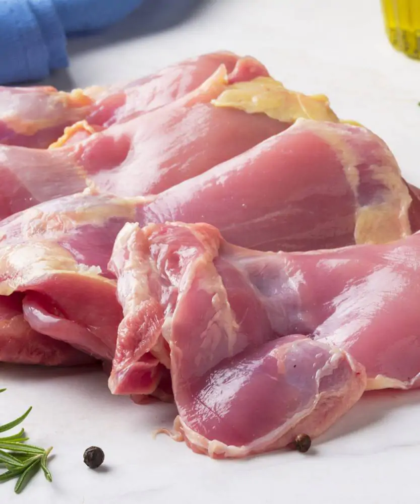 Foto Coscia disossata di pollo ruspante 