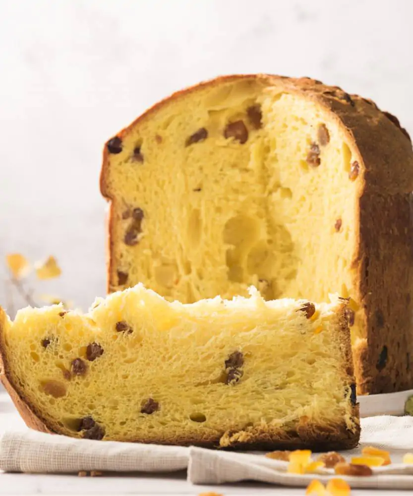 Foto Panettone artigianale classico Uvetta e Canditi 