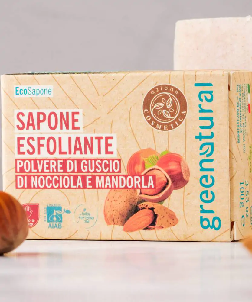 Foto EcoSapone Esfoliante con polvere di guscio di nocciola e mandorla BIO 