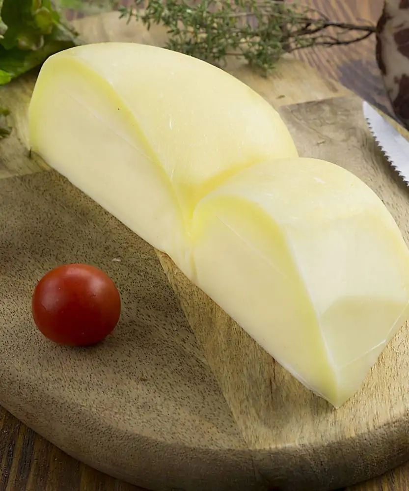 Foto Caciocavallo porzionato 