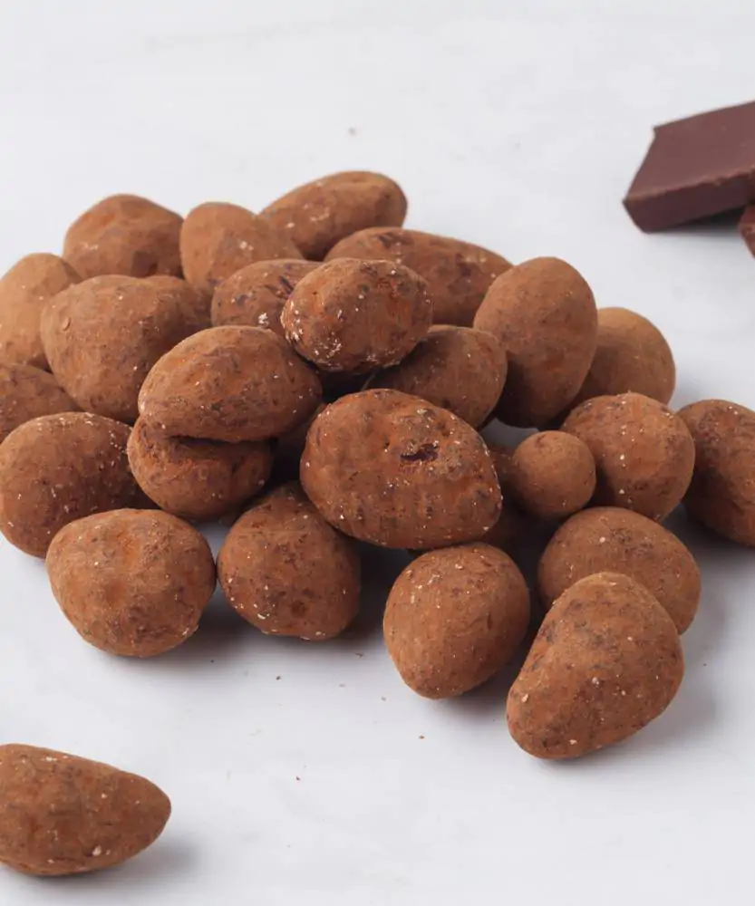 Foto Mandorle di Toritto al cioccolato fondente BIO 