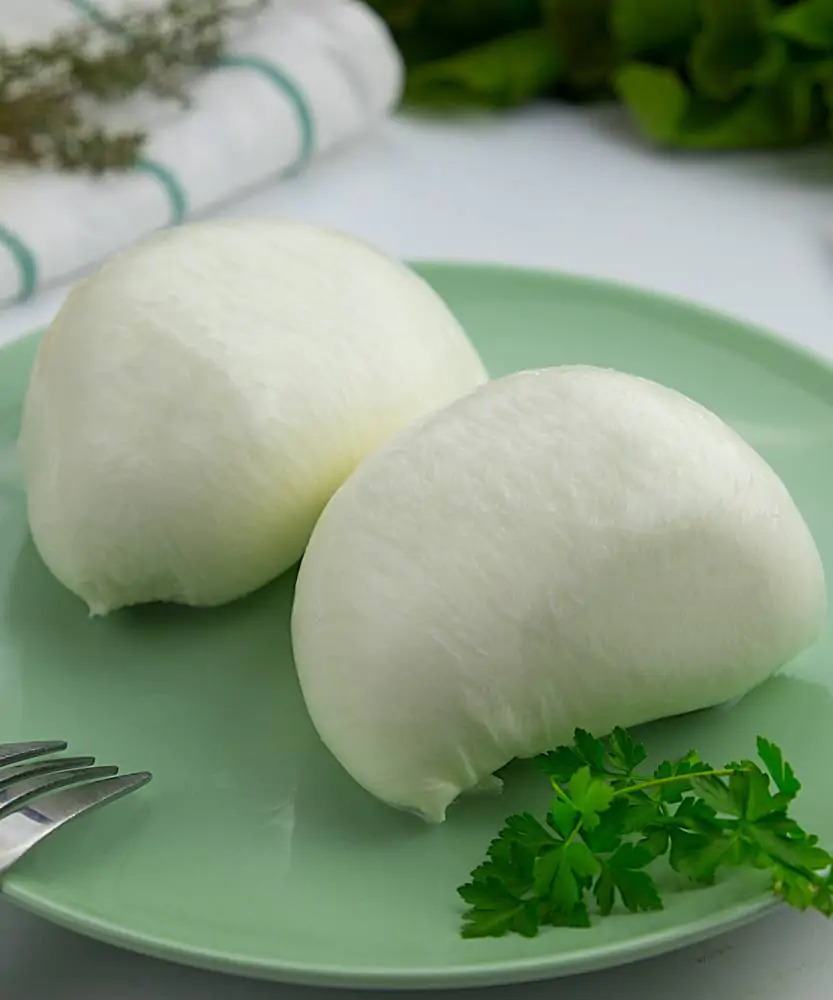 Foto Mozzarella di latte vaccino 2 porzioni